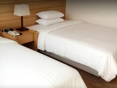 Otel Hamilton 3*